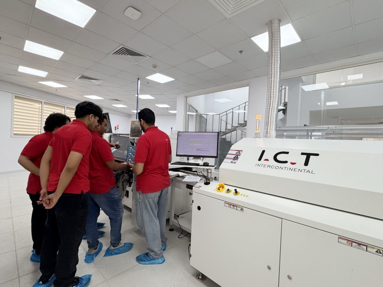 نصب در محل و پشتیبانی آموزش فنی