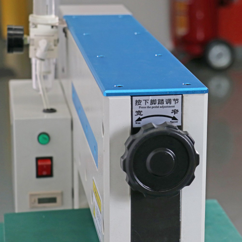 ICT | دستگاه برش PCB گیوتین آنلاین خودکار